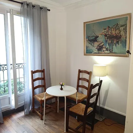 Privées Dans Un De 2 Pièces à 13e Ostello *